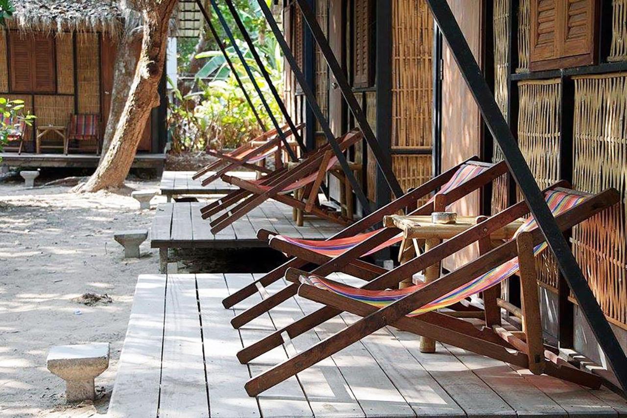 Hotel Little Hut à Koh Phayam Extérieur photo