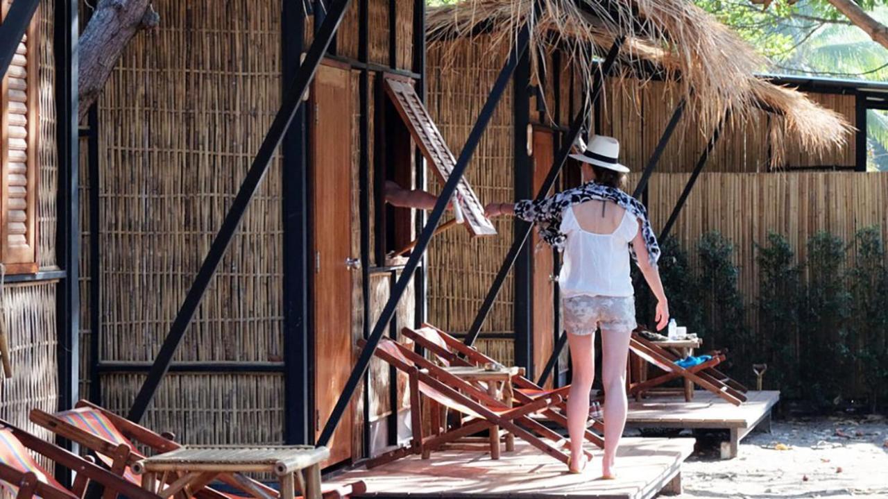 Hotel Little Hut à Koh Phayam Extérieur photo